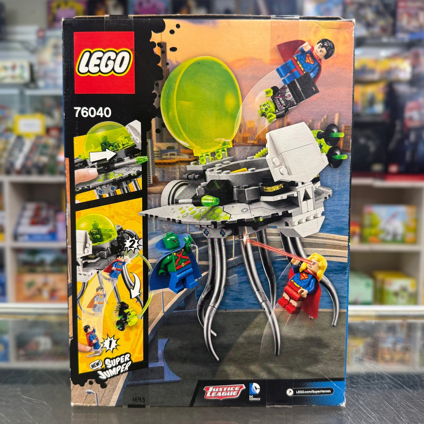 Brainiac Attack, 76040 - LEGO® DC Super Heroes Set