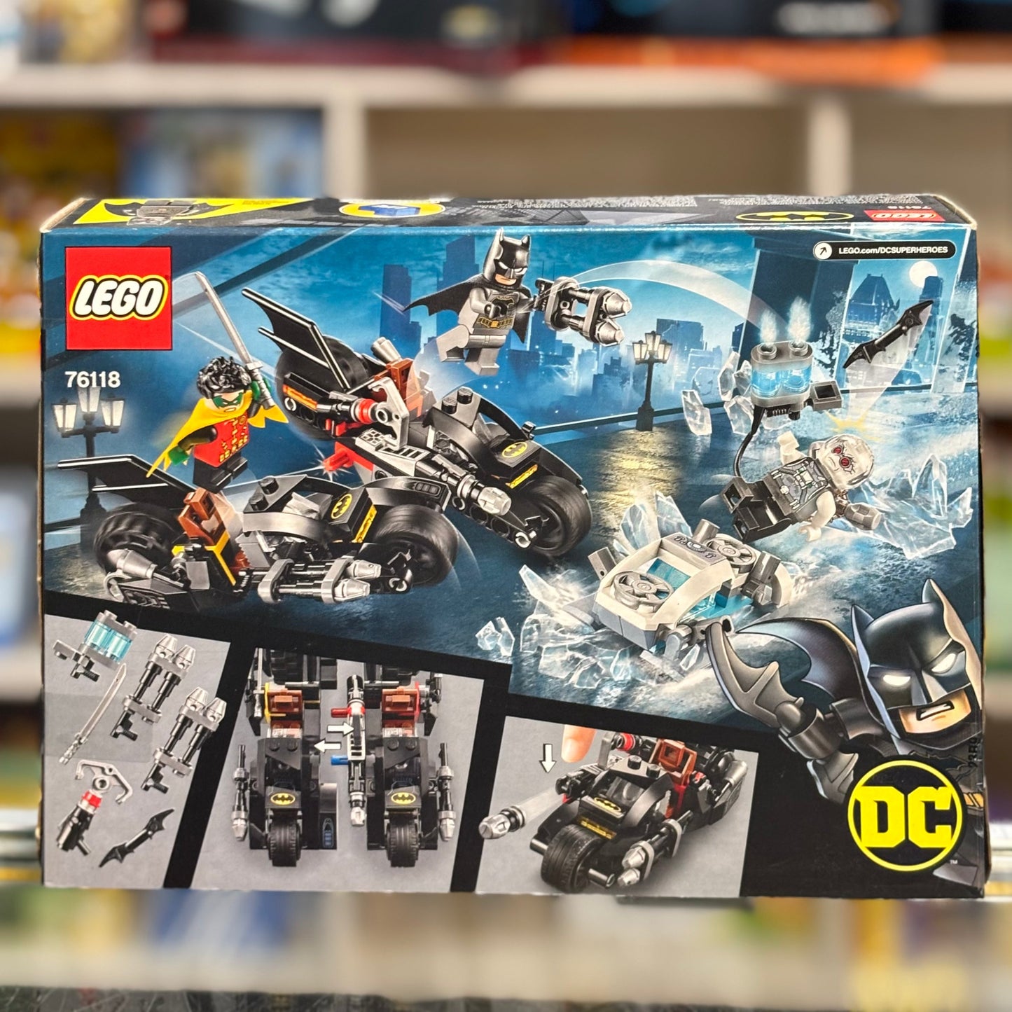 Mr. Freeze Batcycle Battle, 76118 - LEGO® DC Super Heroes Set