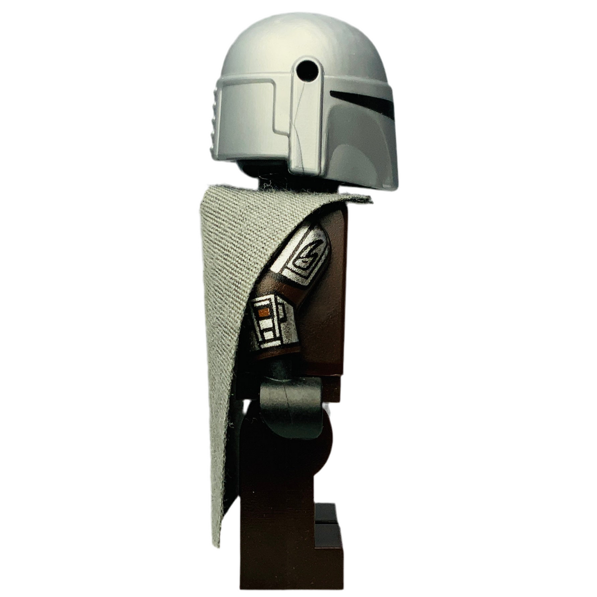 Din Djarin - Silver Beskar Armor, sw1135 (with Cape), LEGO® Star Wars Minifigure
