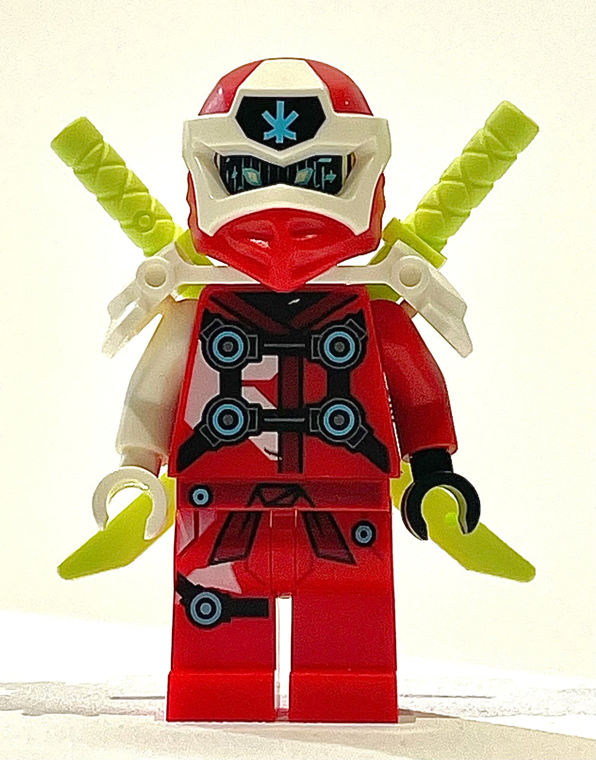 Kai - Digi Kai, Shoulder Armor with Scabbard, njo0568 - LEGO® Ninjago Minifigure