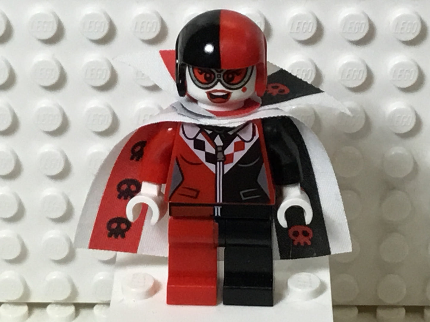 Harley Quinn, sh0453 - LEGO® DC Minifigure
