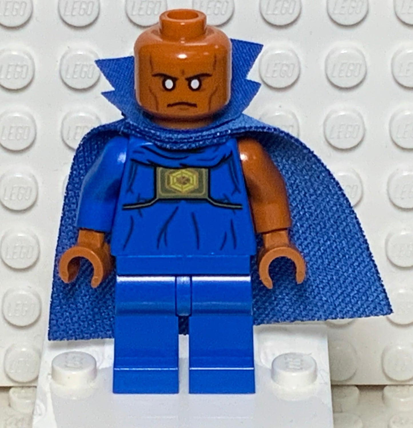 The Watcher, sh0746 - LEGO® Marvel Minifigure