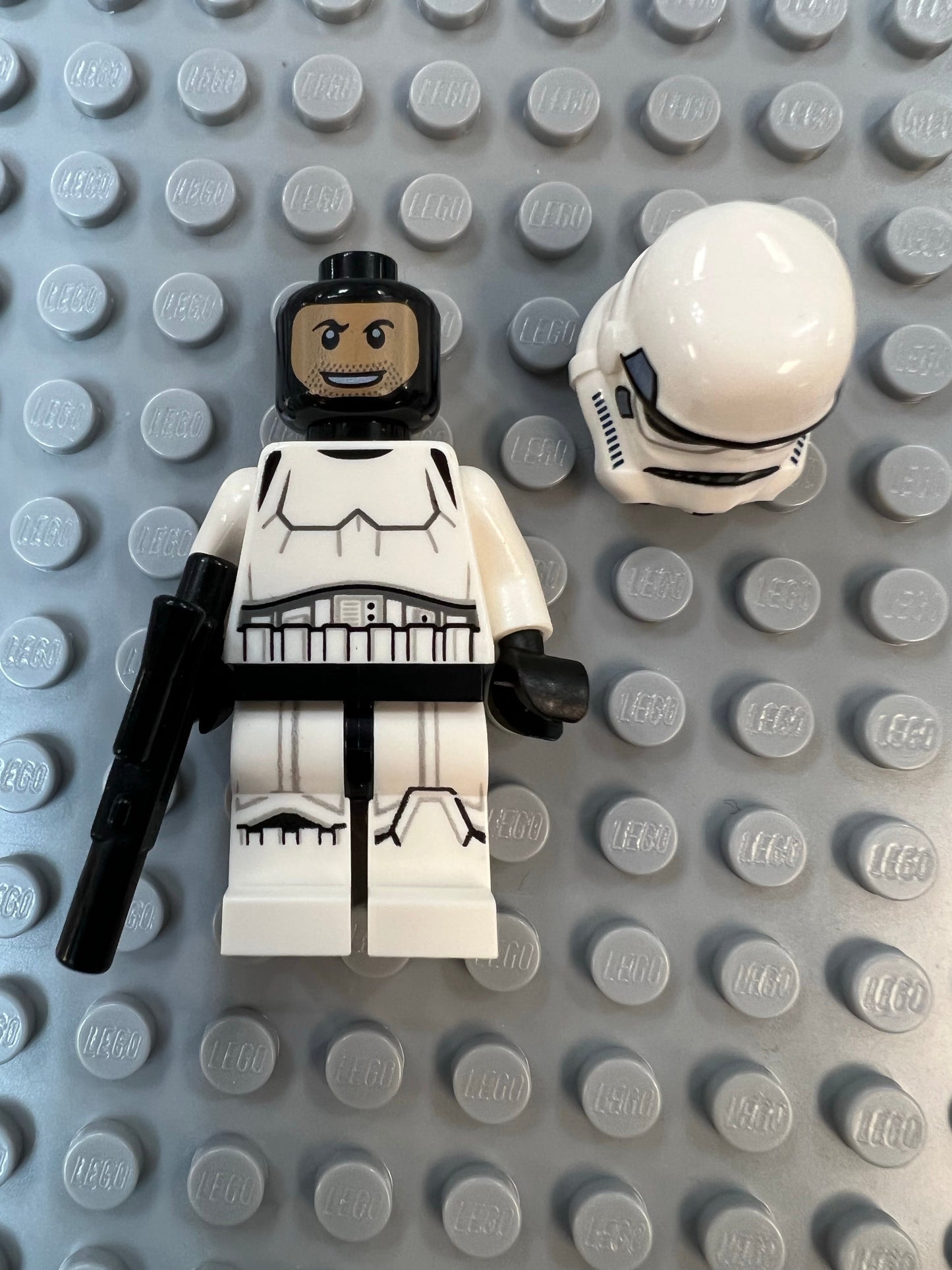 Upgraded Stormtrooper SW0585+ Balaclava Head Minifigure