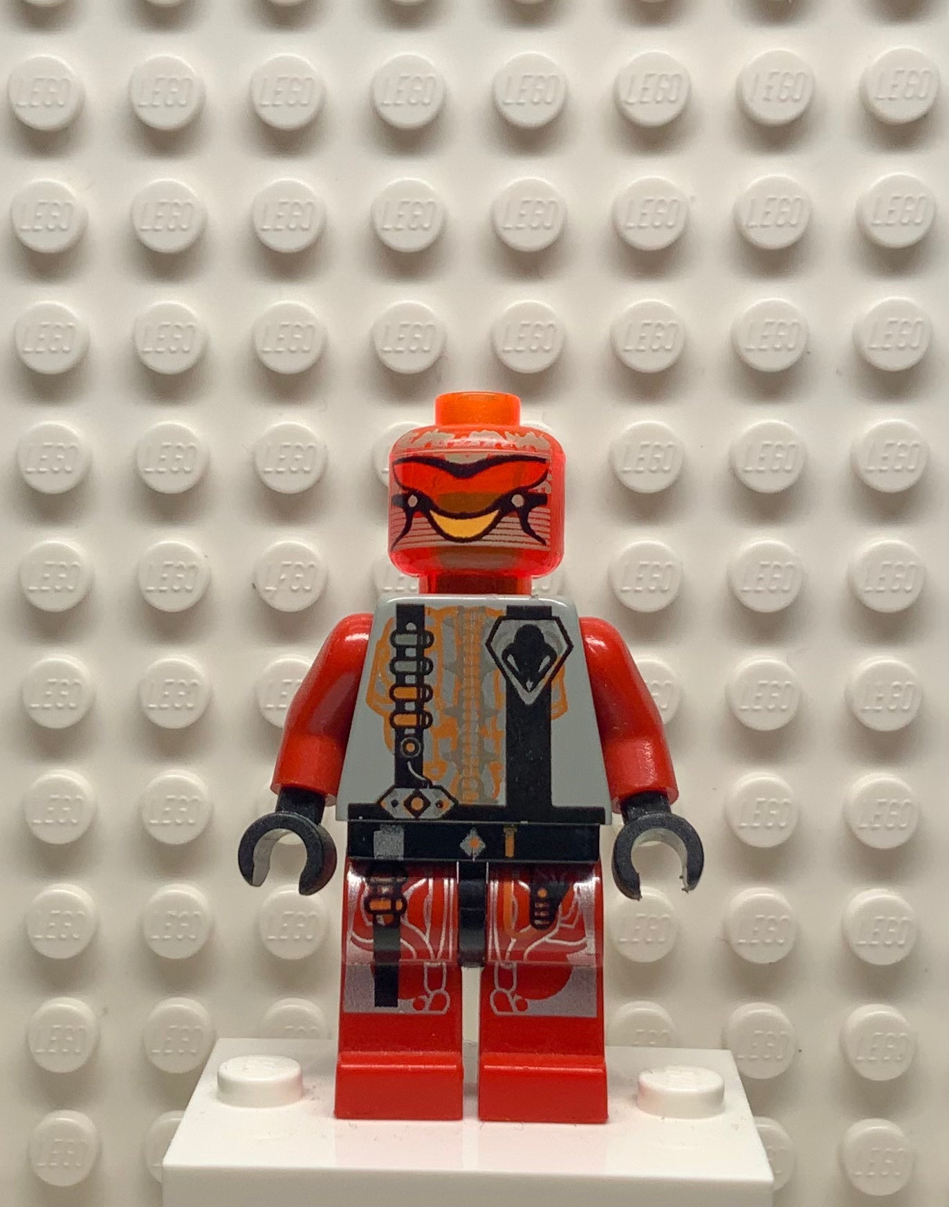 UFO Zotaxian Alien - Red Pilot with Plain Black Helmet (Chamon), sp047